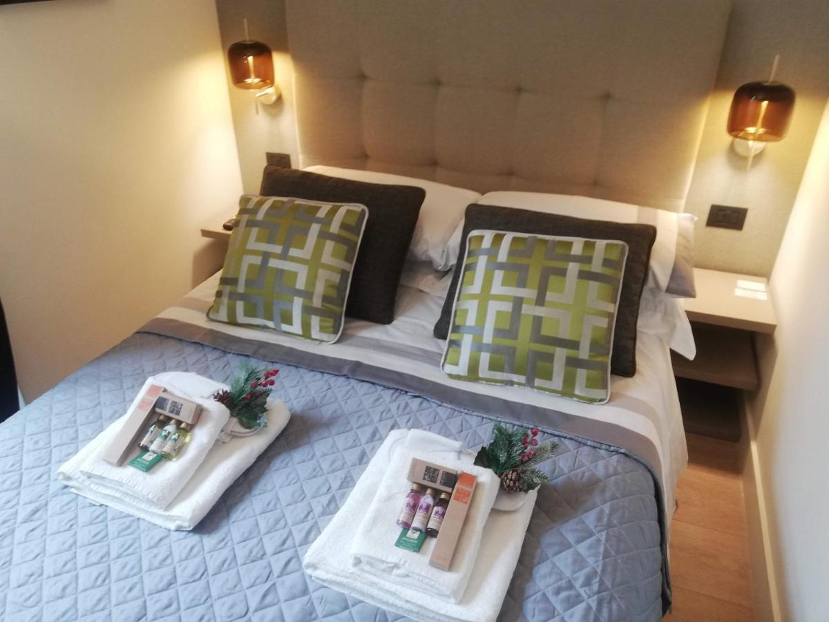 Napoli Mariana Luxury Apartment Bagian luar foto