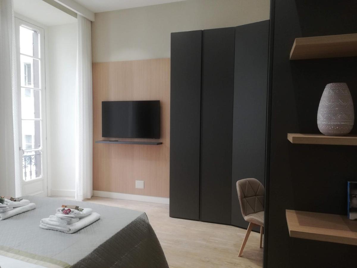 Napoli Mariana Luxury Apartment Bagian luar foto