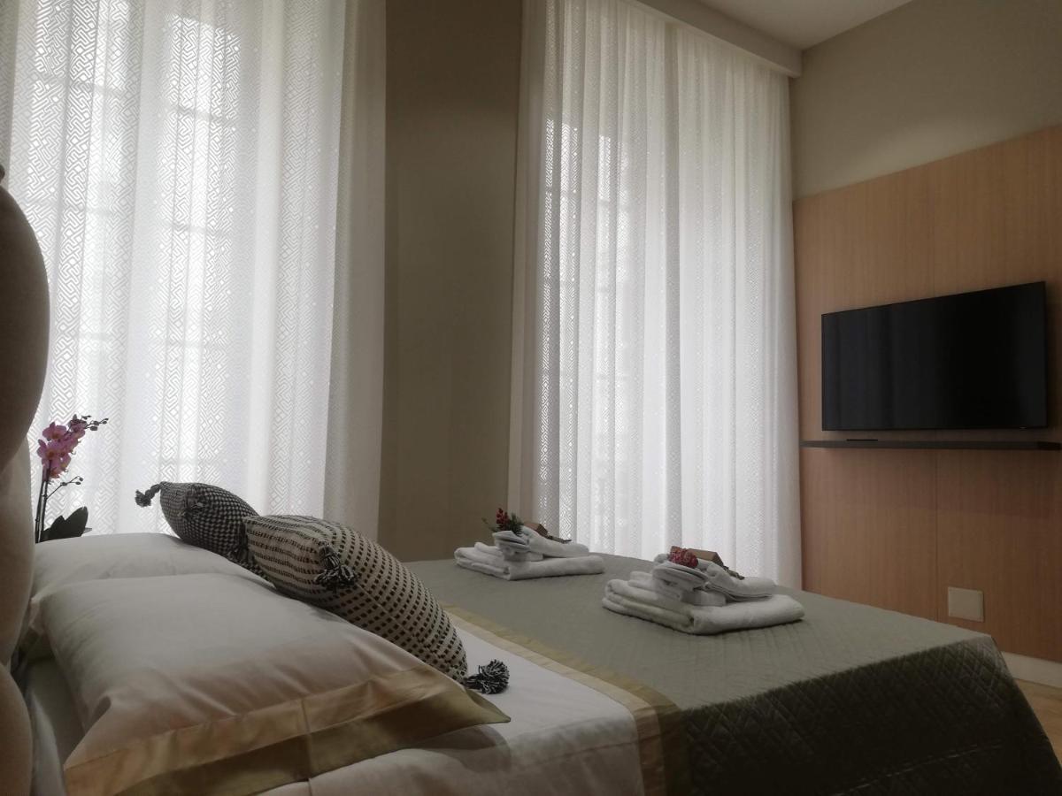 Napoli Mariana Luxury Apartment Bagian luar foto