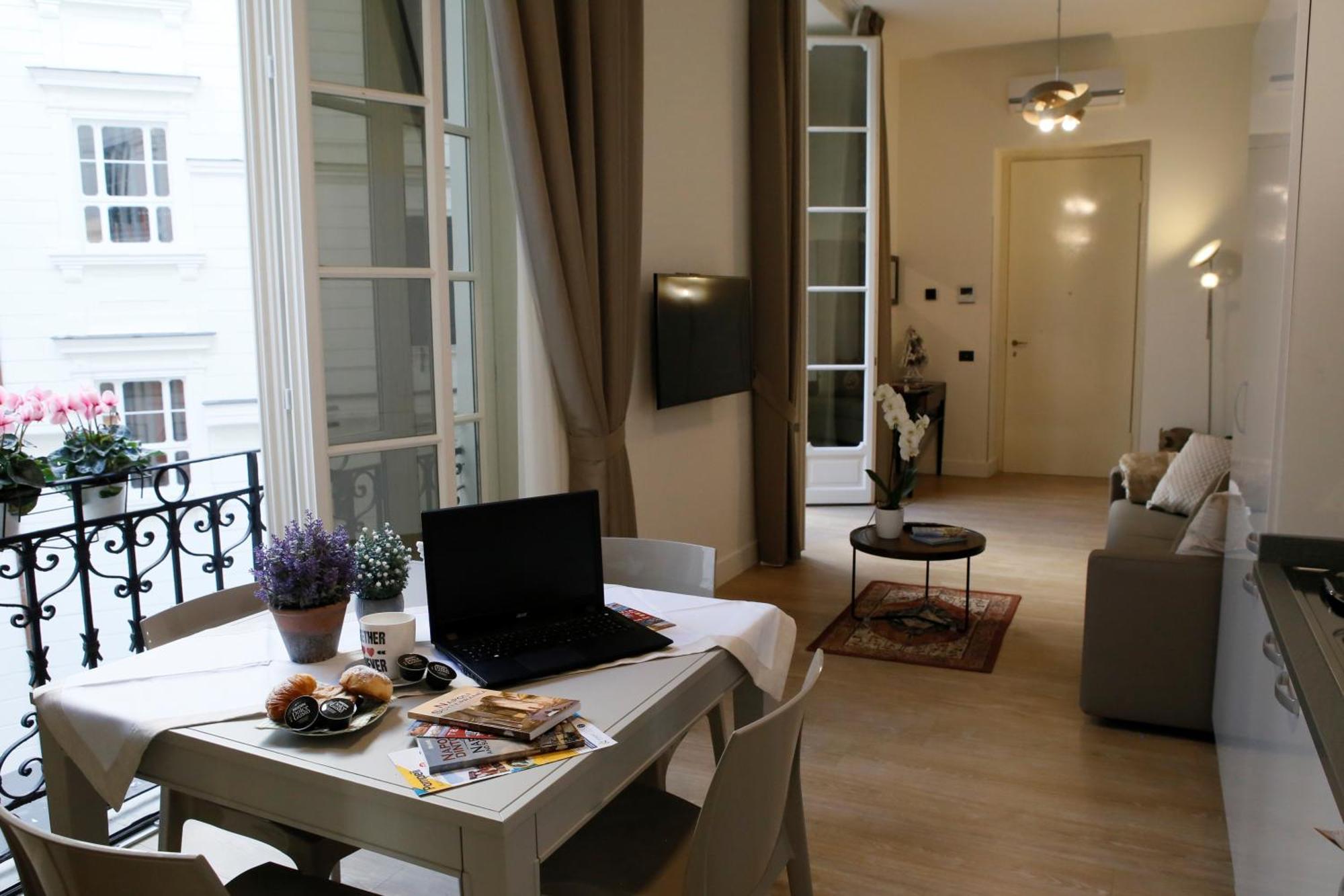Napoli Mariana Luxury Apartment Bagian luar foto
