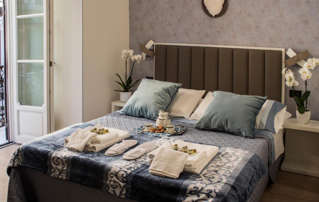 Napoli Mariana Luxury Apartment Bagian luar foto