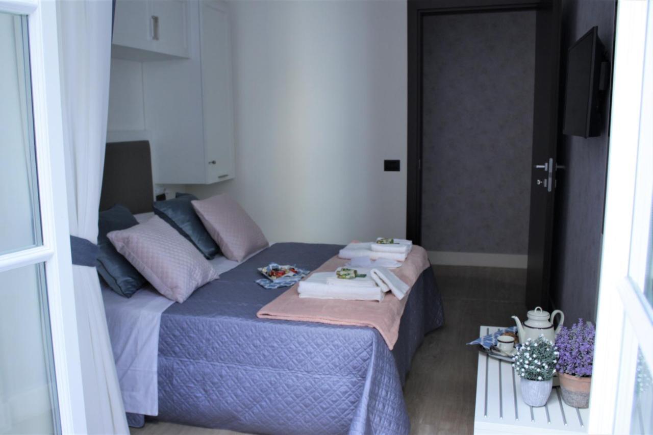 Napoli Mariana Luxury Apartment Bagian luar foto